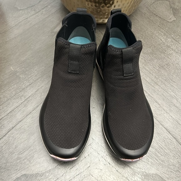 Ryka Women's Echo Mist Ankle Boot Black - Picture 4 of 7